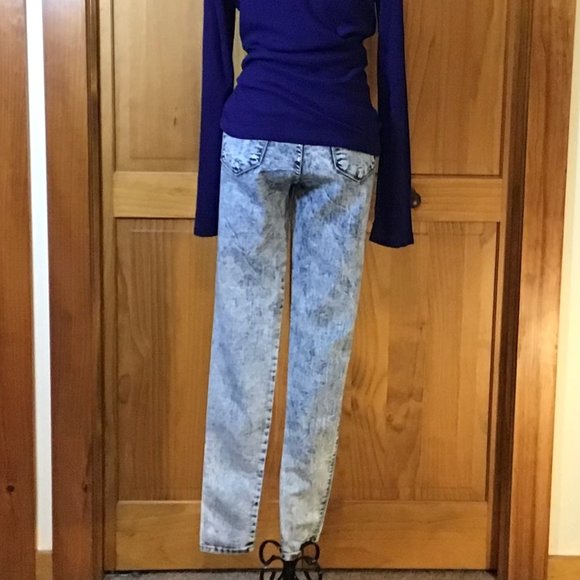 Acid Wash High Waisted Skinny Jeans - Picture 6 of 6